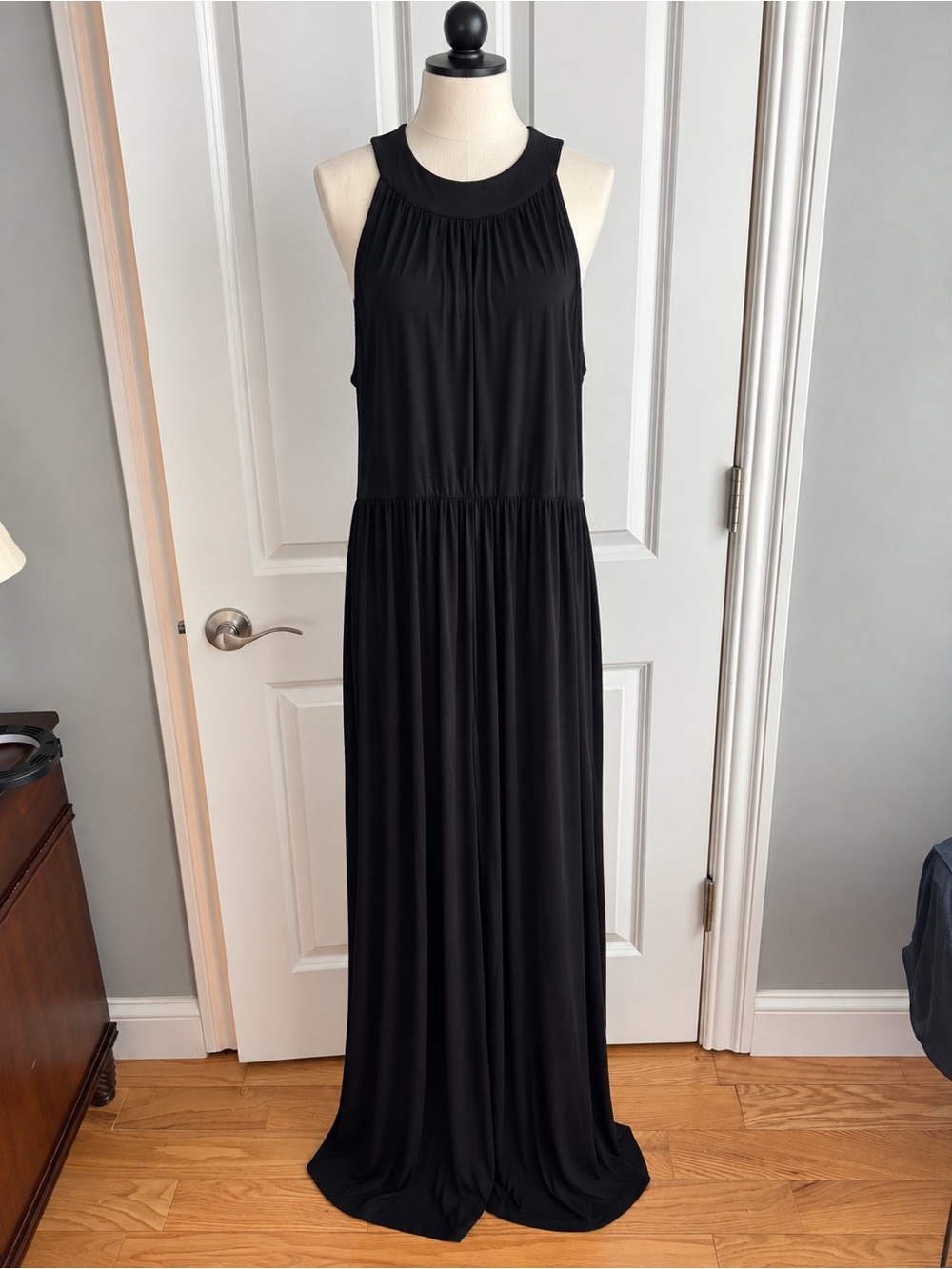 Classic Black Sleeveless Maxi Dress with Gathered Neckline